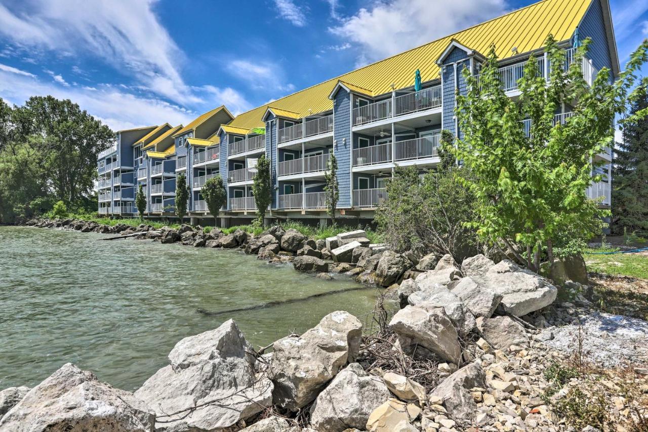 Ferienwohnung Waterfront Bass Island Retreat With Balcony And Tv Put-in-Bay Exterior foto