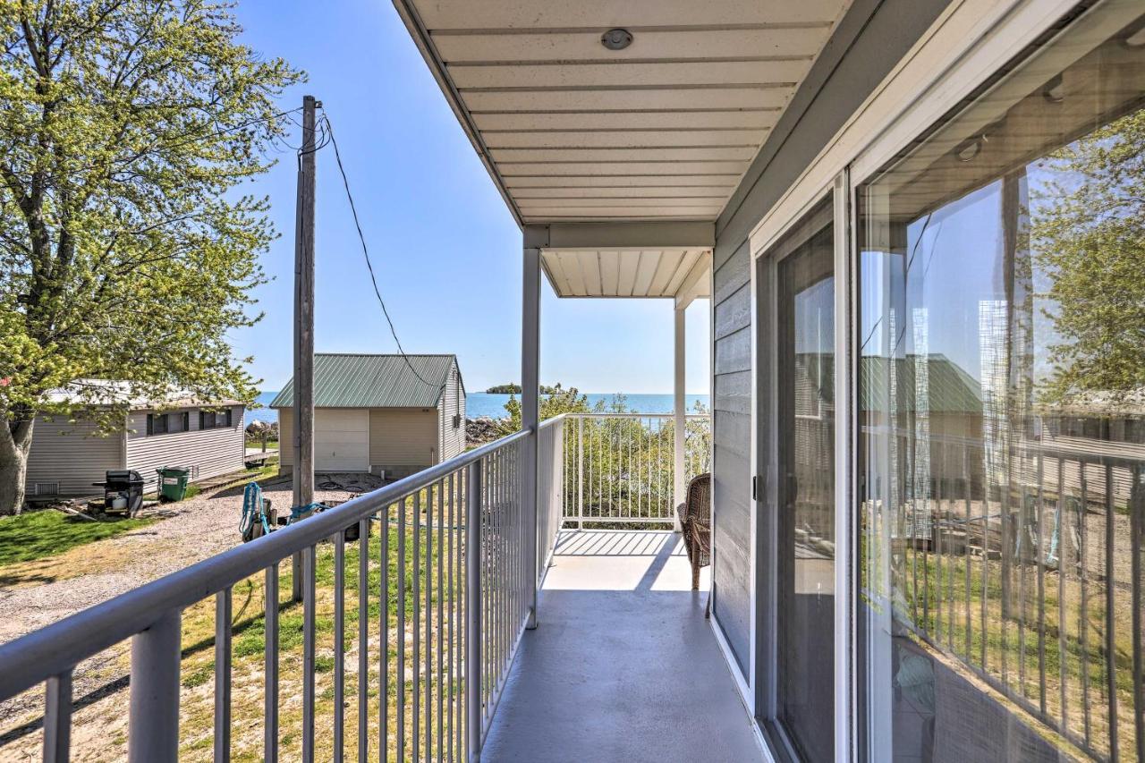 Ferienwohnung Waterfront Bass Island Retreat With Balcony And Tv Put-in-Bay Exterior foto